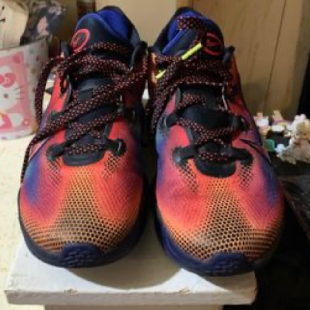Nike Air Zoom BB size 8.5